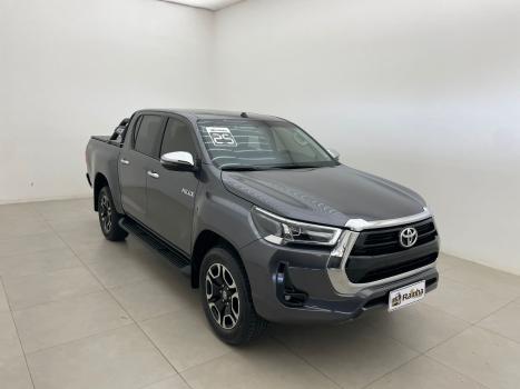 TOYOTA Hilux Caminhonete 2.8 16V SRV 4X4 DIESEL CABINE DUPLA AUTOM�TICO, Foto 1