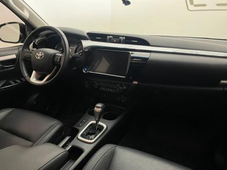 TOYOTA Hilux Caminhonete 2.8 16V SRV 4X4 DIESEL CABINE DUPLA AUTOM�TICO, Foto 15
