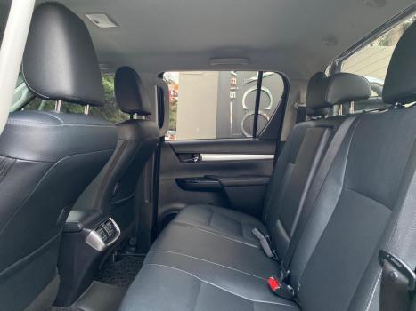 TOYOTA Hilux Caminhonete 2.8 16V SRX 4X4 DIESEL CABINE DUPLA AUTOM�TICO, Foto 7
