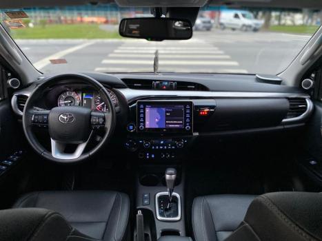TOYOTA Hilux Caminhonete 2.8 16V SRX 4X4 DIESEL CABINE DUPLA AUTOM�TICO, Foto 10
