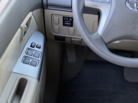 TOYOTA Hilux SW4 2.7 16V 4P SR FLEX AUTOMTICO, Foto 5