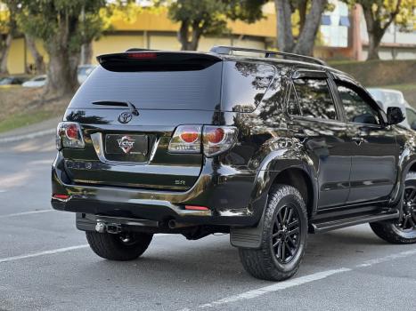 TOYOTA Hilux SW4 2.7 16V 4P SR FLEX AUTOMTICO, Foto 13