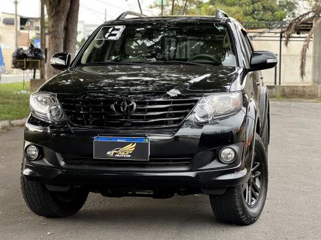 TOYOTA Hilux SW4 2.7 16V 4P SR FLEX AUTOMTICO, Foto 1