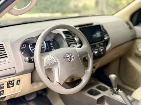 TOYOTA Hilux SW4 2.7 16V 4P SR FLEX AUTOMÁTICO, Foto 5
