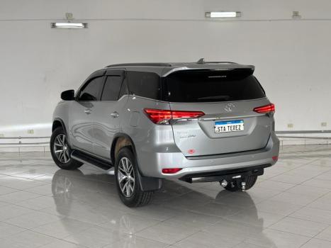 TOYOTA Hilux SW4 2.8 16V 4P SRX 4X4 7 LUGARES TURBO DIESEL AUTOM�TICO, Foto 7