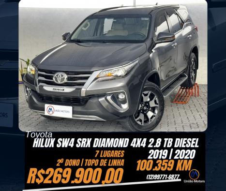 TOYOTA Hilux SW4 2.8 4P SRX 4X4 DIAMOND 7 LUGARES TURBO DIESEL AUTOM�TICO, Foto 1