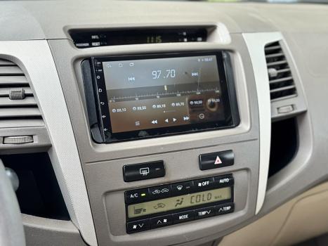 TOYOTA Hilux SW4 3.0 V6 12V 4P SRV 4X4 TURBO DIESEL AUTOMTICO, Foto 8