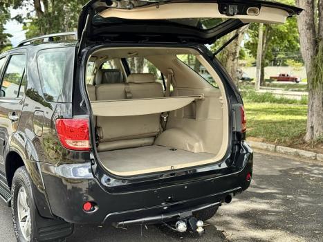 TOYOTA Hilux SW4 3.0 V6 12V 4P SRV 4X4 TURBO DIESEL AUTOMTICO, Foto 12