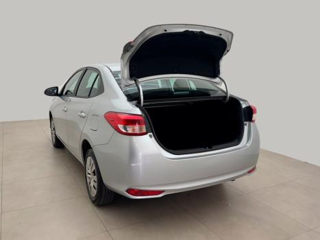 TOYOTA Yaris Hatch 1.5 16V 4P FLEX XL MULTIDRIVE AUTOMTICO CVT, Foto 8