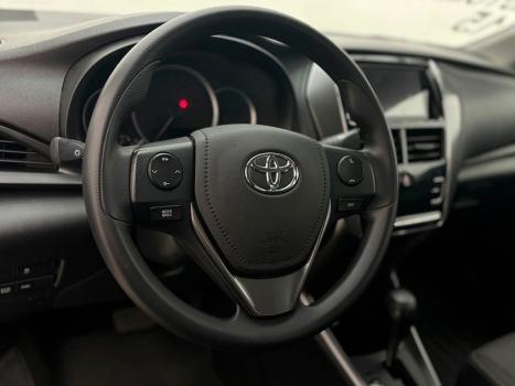 TOYOTA Yaris Hatch 1.5 16V 4P FLEX XL MULTIDRIVE AUTOMTICO CVT, Foto 12