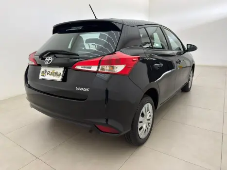 TOYOTA Yaris Hatch 1.5 16V 4P FLEX XL MULTIDRIVE AUTOM�TICO CVT, Foto 3