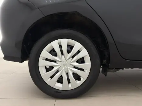 TOYOTA Yaris Hatch 1.5 16V 4P FLEX XL MULTIDRIVE AUTOM�TICO CVT, Foto 6