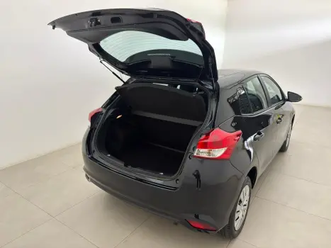 TOYOTA Yaris Hatch 1.5 16V 4P FLEX XL MULTIDRIVE AUTOM�TICO CVT, Foto 9