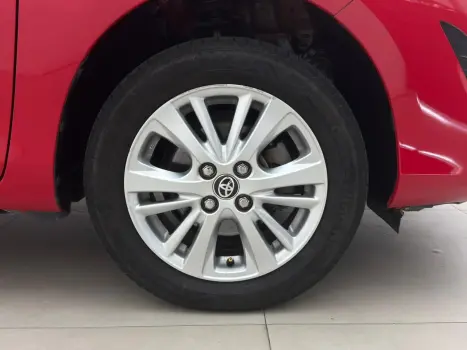 TOYOTA Yaris Hatch 1.3 16V 4P FLEX XL MULTIDRIVE AUTOM�TICO CVT, Foto 9
