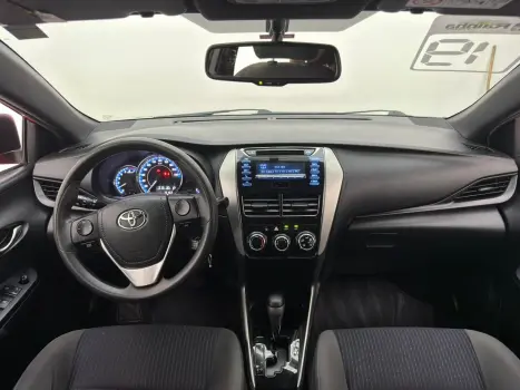 TOYOTA Yaris Hatch 1.3 16V 4P FLEX XL MULTIDRIVE AUTOM�TICO CVT, Foto 12