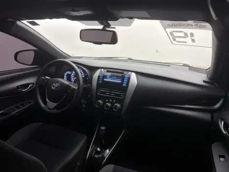 TOYOTA Yaris Hatch 1.3 16V 4P FLEX XL MULTIDRIVE AUTOM�TICO CVT, Foto 13