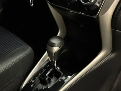 TOYOTA Yaris Hatch 1.3 16V 4P FLEX XL MULTIDRIVE AUTOM�TICO CVT, Foto 19