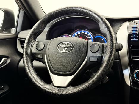 TOYOTA Yaris Hatch 1.3 16V 4P FLEX XL, Foto 9