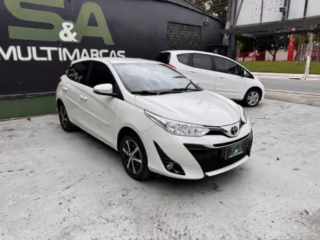 TOYOTA Yaris Hatch 1.5 16V 4P FLEX XS MULTIDRIVE AUTOM�TICO CVT, Foto 3