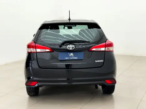 TOYOTA Yaris Hatch 1.5 16V 4P FLEX XL MULTIDRIVE AUTOM�TICO CVT, Foto 5