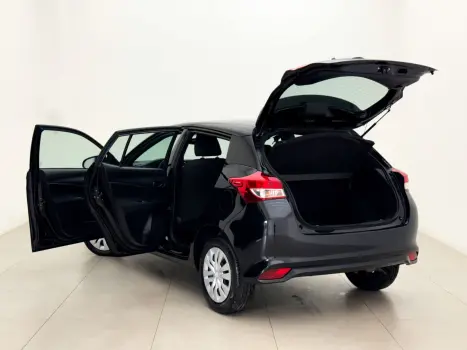 TOYOTA Yaris Hatch 1.5 16V 4P FLEX XL MULTIDRIVE AUTOM�TICO CVT, Foto 6