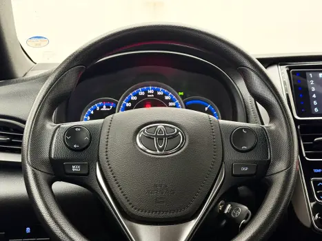TOYOTA Yaris Hatch 1.5 16V 4P FLEX XL MULTIDRIVE AUTOM�TICO CVT, Foto 8