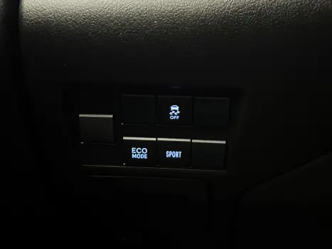 TOYOTA Yaris Hatch 1.5 16V 4P FLEX XL MULTIDRIVE AUTOM�TICO CVT, Foto 9