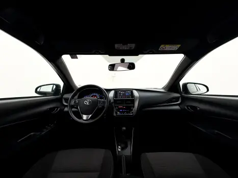 TOYOTA Yaris Hatch 1.5 16V 4P FLEX XL MULTIDRIVE AUTOM�TICO CVT, Foto 15