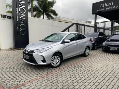 TOYOTA Yaris Hatch 1.5 16V 4P FLEX XL MULTIDRIVE AUTOM�TICO CVT, Foto 2