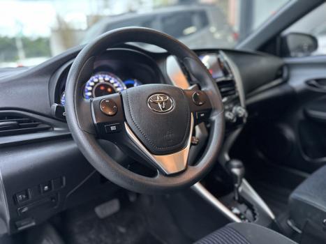 TOYOTA Yaris Hatch 1.3 16V 4P FLEX XL, Foto 2