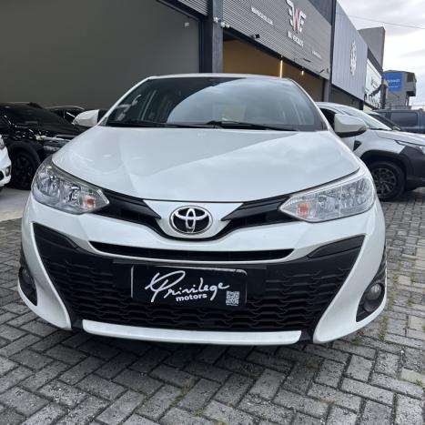 TOYOTA Yaris Hatch 1.3 16V 4P FLEX XL, Foto 3