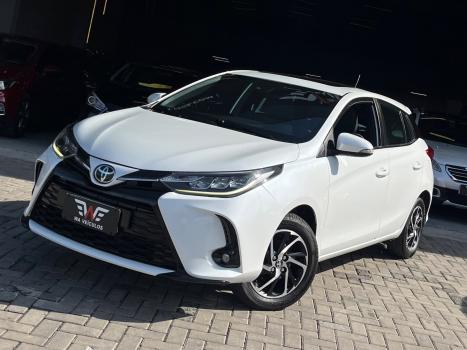 TOYOTA Yaris Hatch 1.5 16V 4P FLEX XLS MULTIDRIVE AUTOM�TICO CVT, Foto 3