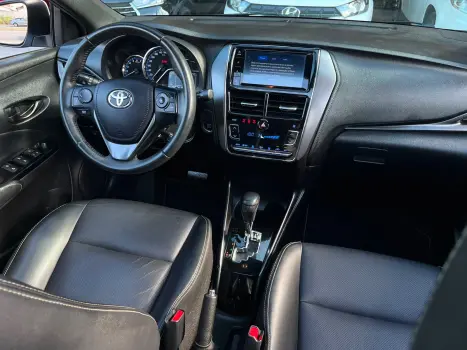 TOYOTA Yaris Hatch 1.5 16V 4P FLEX XLS MULTIDRIVE AUTOM�TICO CVT, Foto 13