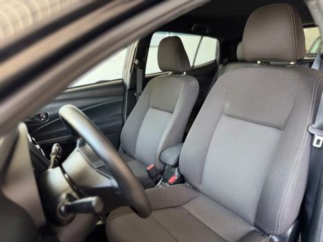 TOYOTA Yaris Hatch 1.5 16V 4P FLEX XL MULTIDRIVE AUTOM�TICO CVT, Foto 11