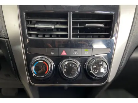 TOYOTA Yaris Hatch 1.5 16V 4P FLEX XL MULTIDRIVE AUTOM�TICO CVT, Foto 9