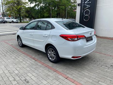 TOYOTA Yaris Sedan 1.5 16V 4P FLEX XS CONNECT MULTIDRIVE AUTOMTICO CVT, Foto 4