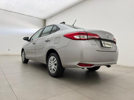 TOYOTA Yaris Sedan 1.5 16V 4P FLEX XLS MULTIDRIVE AUTOM�TICO CVT, Foto 3