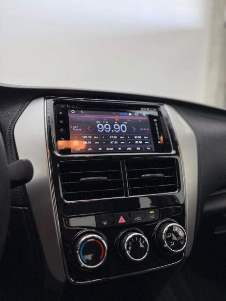 TOYOTA Yaris Sedan 1.5 16V 4P FLEX XLS MULTIDRIVE AUTOM�TICO CVT, Foto 16