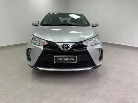 TOYOTA Yaris Sedan 1.5 16V 4P FLEX XS CONNECT MULTIDRIVE AUTOM�TICO CVT, Foto 2