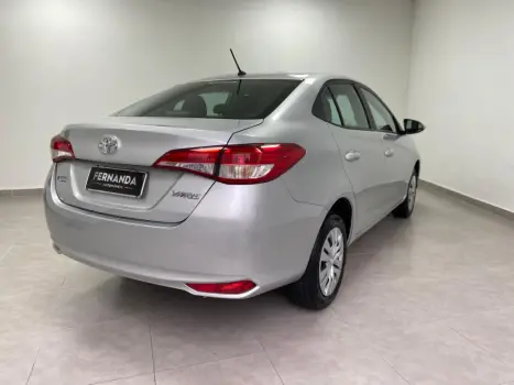 TOYOTA Yaris Sedan 1.5 16V 4P FLEX XS CONNECT MULTIDRIVE AUTOM�TICO CVT, Foto 3