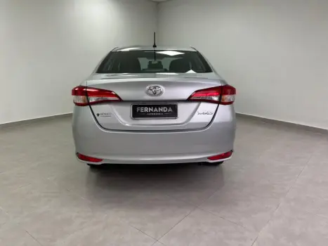 TOYOTA Yaris Sedan 1.5 16V 4P FLEX XS CONNECT MULTIDRIVE AUTOM�TICO CVT, Foto 4