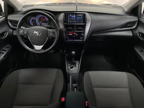 TOYOTA Yaris Sedan 1.5 16V 4P FLEX XS CONNECT MULTIDRIVE AUTOM�TICO CVT, Foto 7