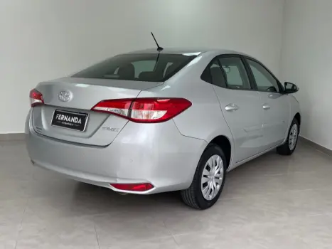 TOYOTA Yaris Sedan 1.5 16V 4P FLEX XL LIVE MULTIDRIVE AUTOM�TICO CVT, Foto 3