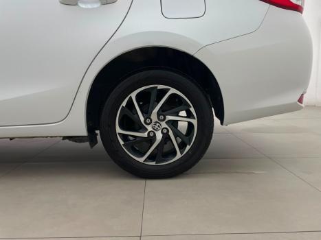 TOYOTA Yaris Sedan 1.5 16V 4P FLEX XLS MULTIDRIVE AUTOM�TICO CVT, Foto 8