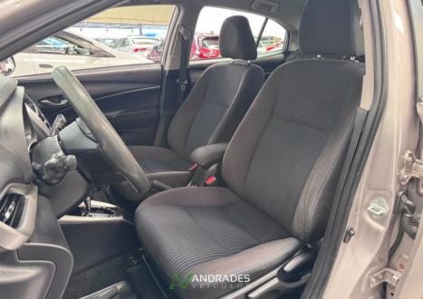 TOYOTA Yaris Sedan 1.5 16V 4P FLEX XL, Foto 6