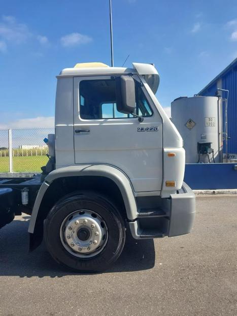 VOLKSWAGEN 23-220 WORKER, Foto 8