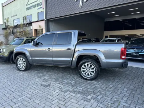 VOLKSWAGEN Amarok 2.0 16V 4X4 CABINE DUPLA  HIGHLINE TURBO INTERCOOLER, Foto 10