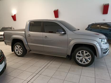 VOLKSWAGEN Amarok 3.0 V6 CABINE DUPLA HIGHLINE 4X4 TURBO INTERCOOLER AUTOMTICO, Foto 3