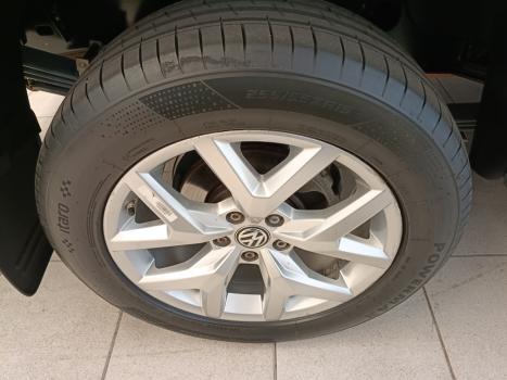 VOLKSWAGEN Amarok 3.0 V6 CABINE DUPLA HIGHLINE 4X4 TURBO INTERCOOLER AUTOMTICO, Foto 12