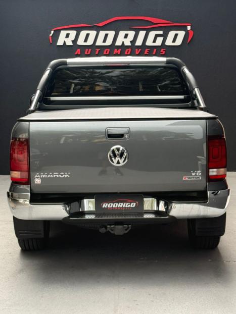 VOLKSWAGEN Amarok 3.0 V6 CABINE DUPLA HIGHLINE 4X4 TURBO INTERCOOLER AUTOM�TICO, Foto 14